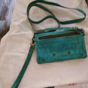 BedStu Crossbody
